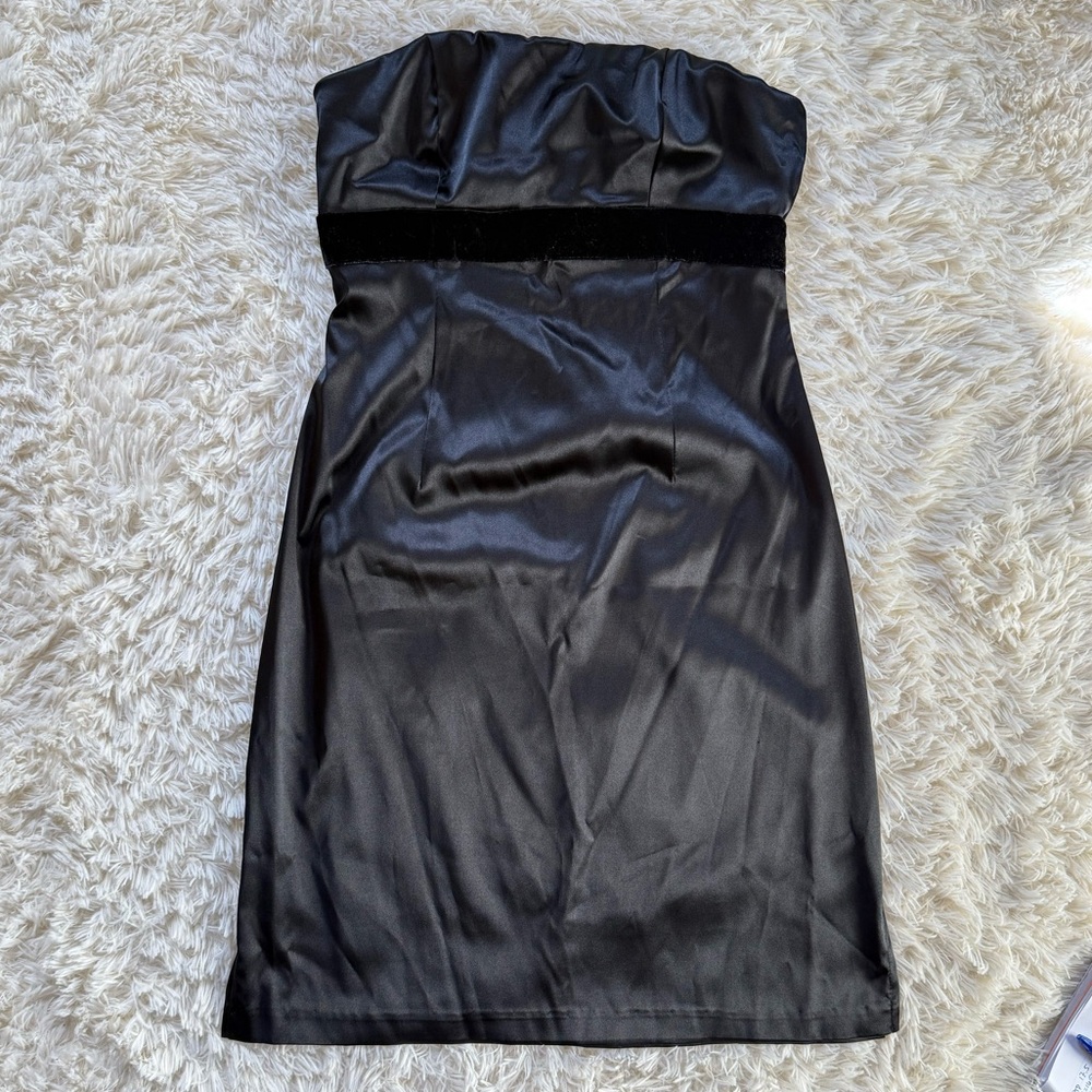 My Michelle Elegant Black Strapless Dress